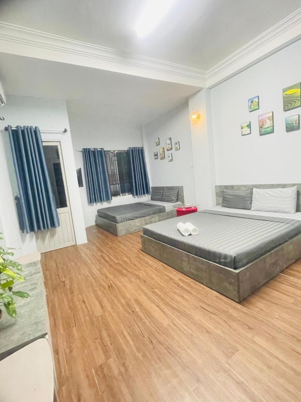 Lyly - Pham Ngu Lao Ho Chi Minh City